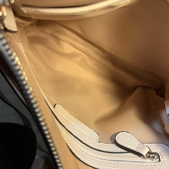 Dana Buchman adjustable crossbody - Picture 6 of 9